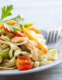 Chinese Hot Noodle Salad With Vegetables